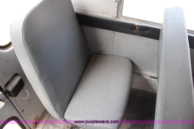 image for item J1085 1997 International 3800 school bus