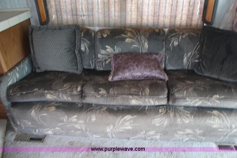 image for item J1094 1992 Pace Arrow RV