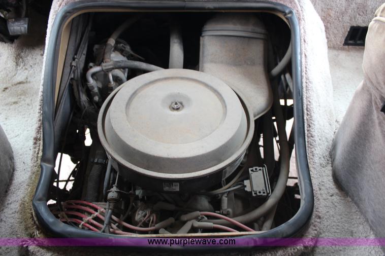 image for item J1094 1992 Pace Arrow RV