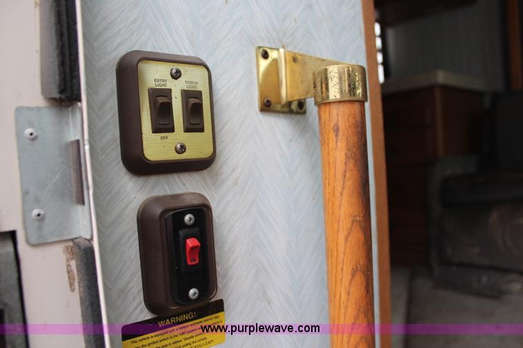 image for item J1094 1992 Pace Arrow RV