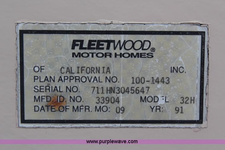 image for item J1094 1992 Pace Arrow RV