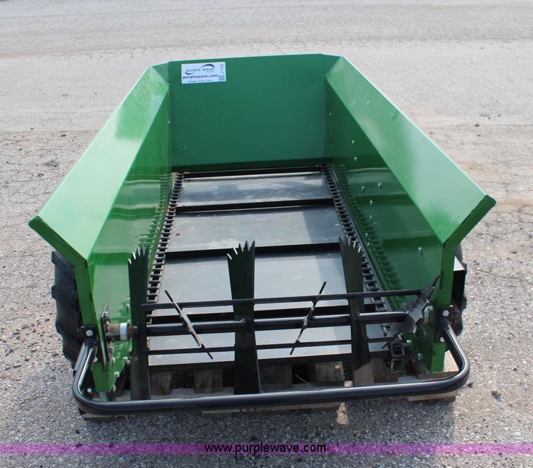 image for item J1132 Schaben Industries manure spreader