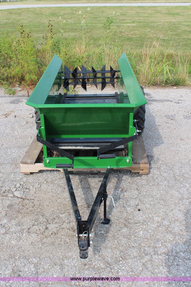 image for item J1132 Schaben Industries manure spreader