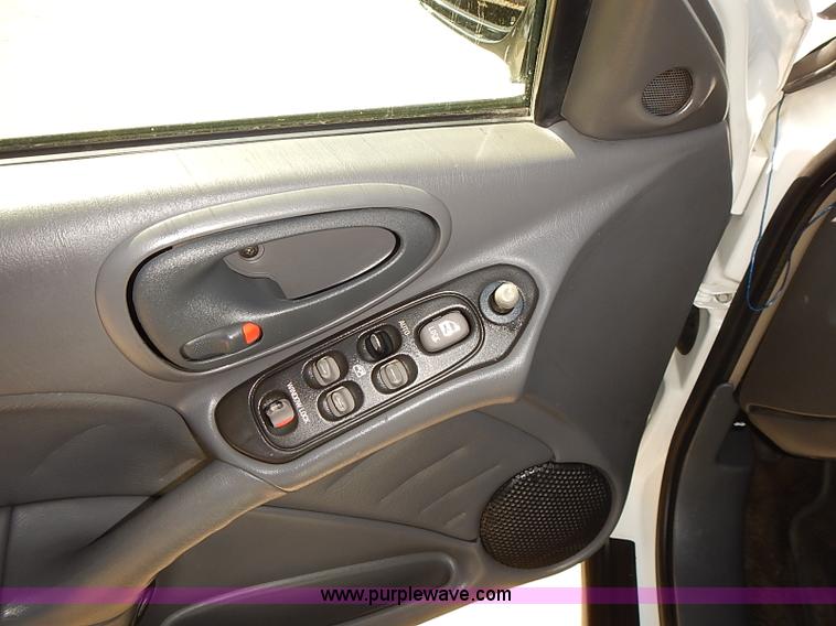 image for item J3149 2002 Pontiac Grand AM SE 1