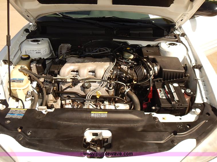 image for item J3149 2002 Pontiac Grand AM SE 1