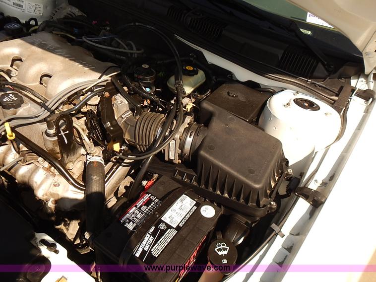 image for item J3149 2002 Pontiac Grand AM SE 1