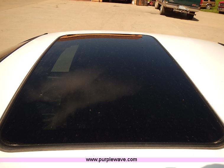 image for item J3149 2002 Pontiac Grand AM SE 1