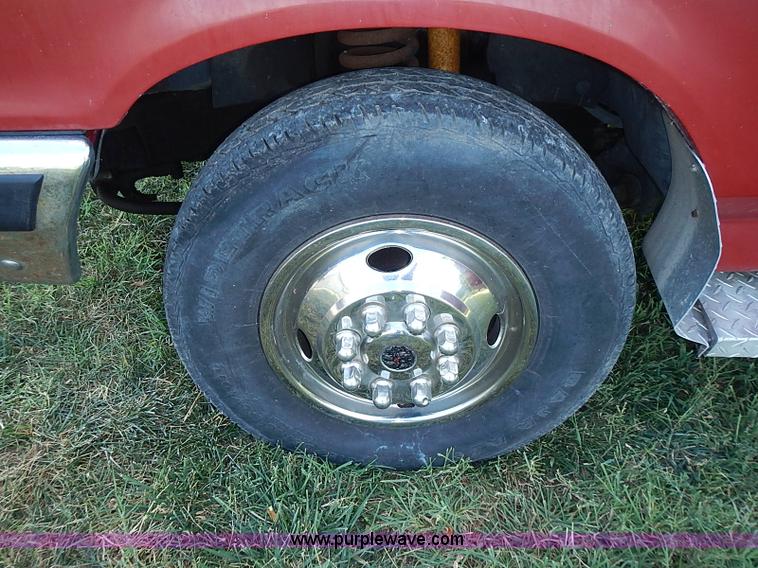 image for item J3160 1991 Ford F350 XLT Lariat Crew Cab pickup truck