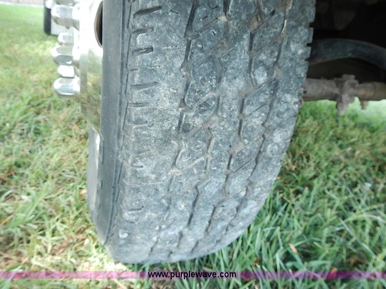 image for item J3160 1991 Ford F350 XLT Lariat Crew Cab pickup truck