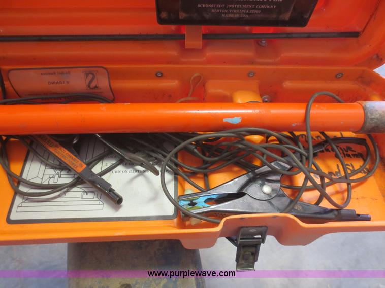 image for item O9692 Heli flux magnetic and cable locator