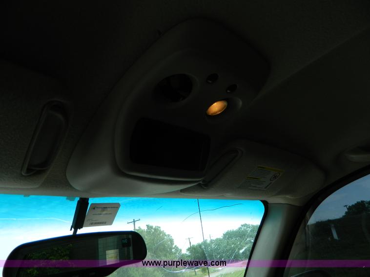 image for item AD9747 2003 Chevrolet Silverado 1500HD LT Crew Cab pickup truck