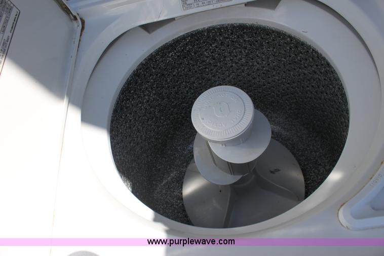 image for item AJ9391 Assorted appliances