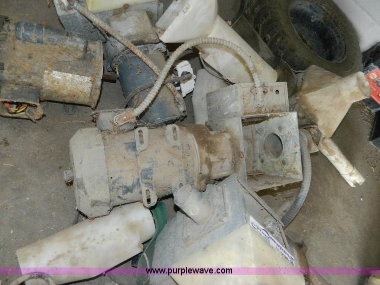 image for item AL9786 (6) assorted flex auger motors