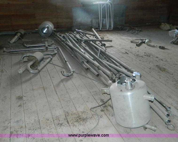 image for item AL9787 Assorted stainless steel pipe and cans