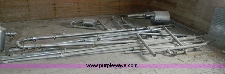 image for item AL9787 Assorted stainless steel pipe and cans