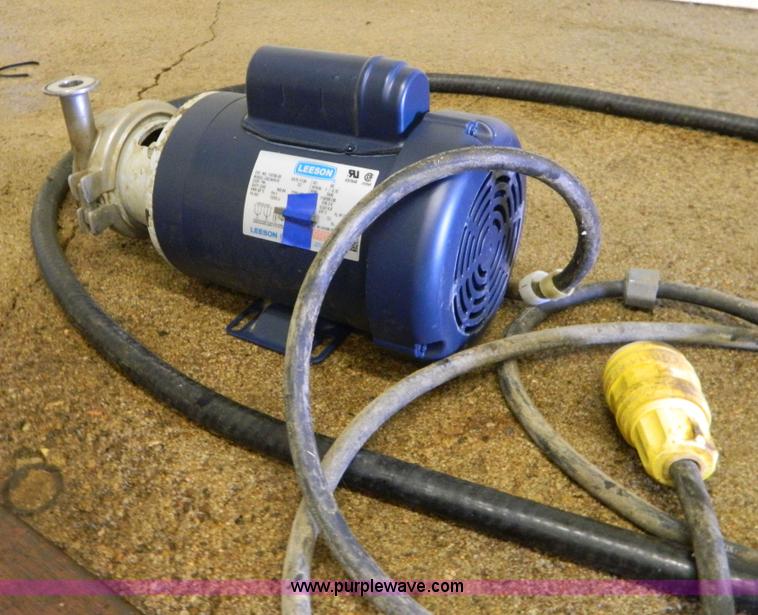 image for item AL9791 (2) four station parlor milking parlor hookups