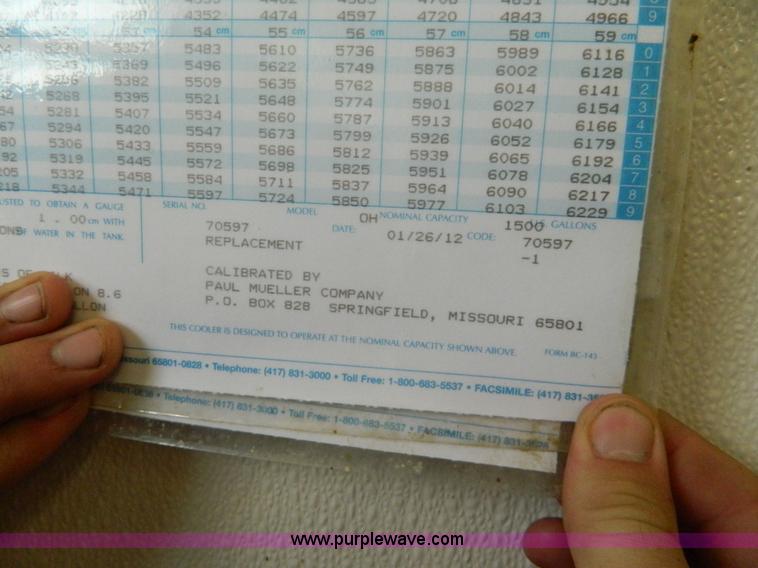 image for item AL9795 Stainless steel 1,500 gallon milk parlor tank