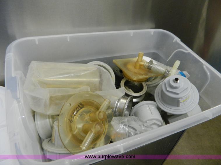 image for item AL9795 Stainless steel 1,500 gallon milk parlor tank