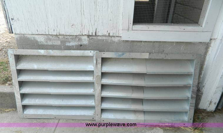 image for item AL9795 Stainless steel 1,500 gallon milk parlor tank