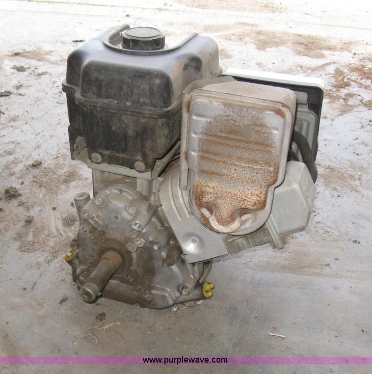 image for item AS9043 Briggs & Stratton OHV gas engine