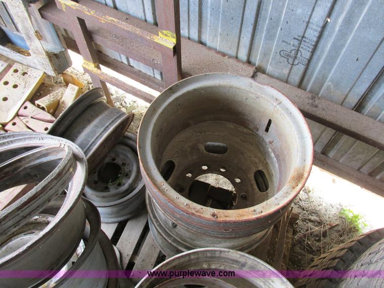 image for item AW9921 Assorted wheels