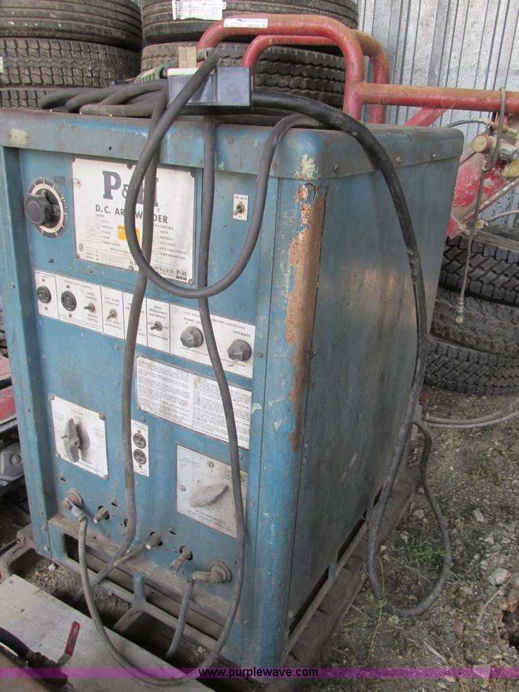 image for item AW9925 P&H 300HFGW DC arc welder