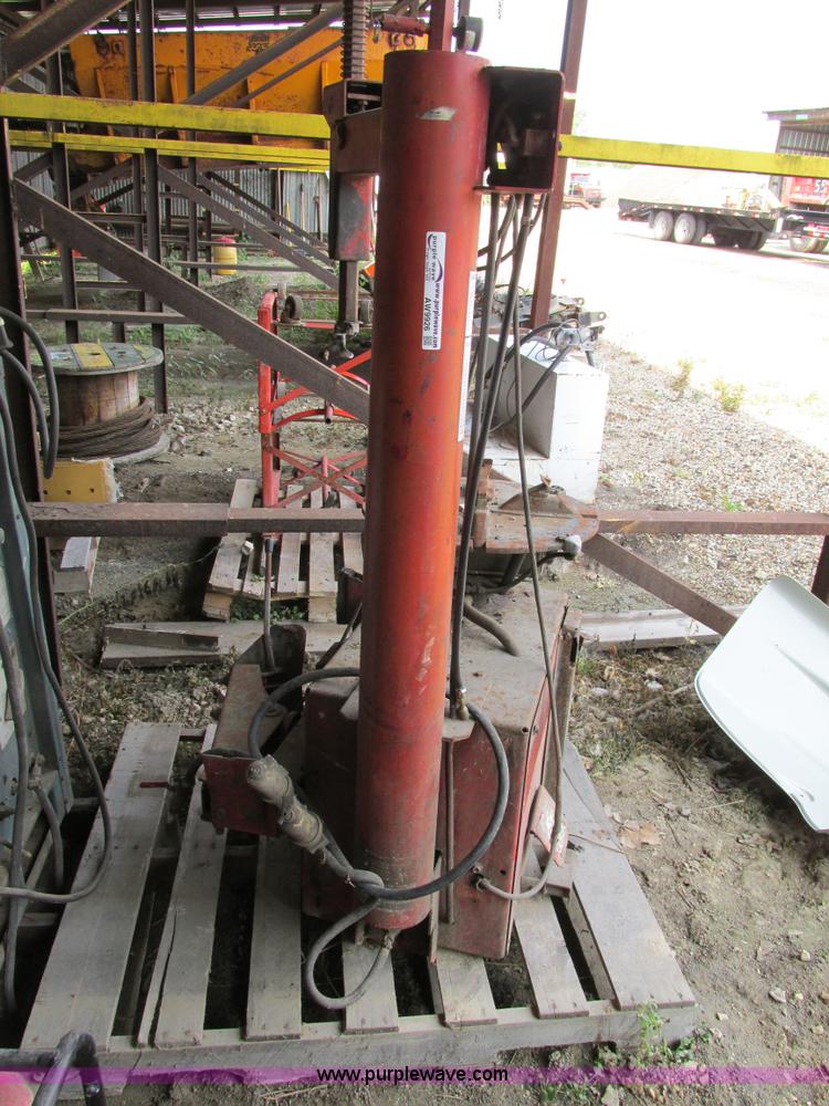 image for item AW9926 Coats RC15A tire machine