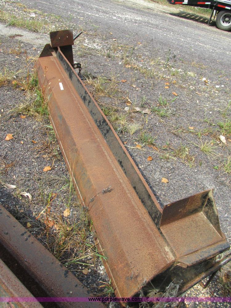 image for item AW9933 Pea gravel spreader