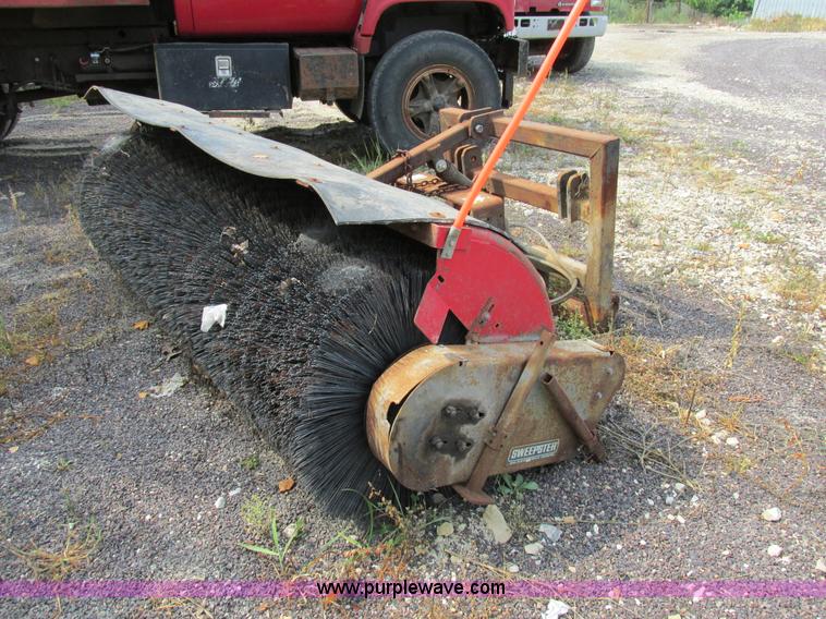 image for item AW9937 Sweepster hydraulic boom