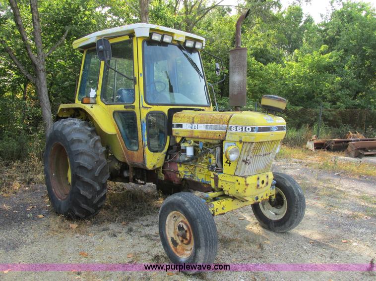 image for item AW9938 Ford 6610 tractor