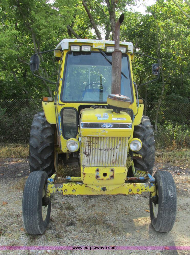 image for item AW9938 Ford 6610 tractor