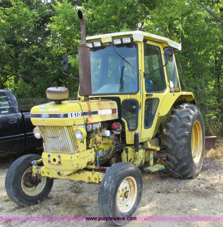 image for item AW9938 Ford 6610 tractor