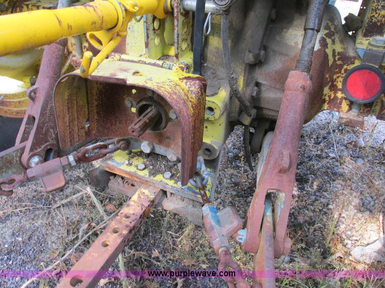 image for item AW9938 Ford 6610 tractor