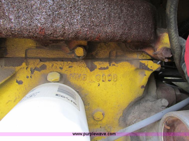 image for item AW9938 Ford 6610 tractor