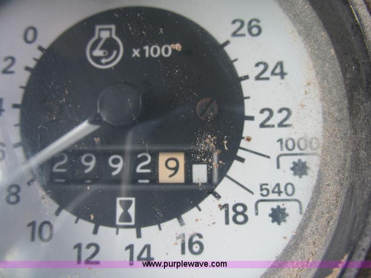 image for item AW9938 Ford 6610 tractor