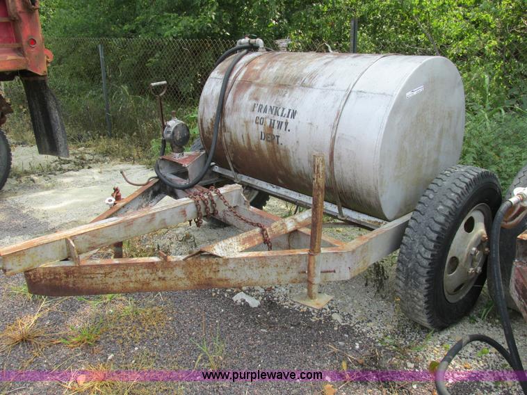 image for item AW9941 Shop built off road 275 gallon fuel tank