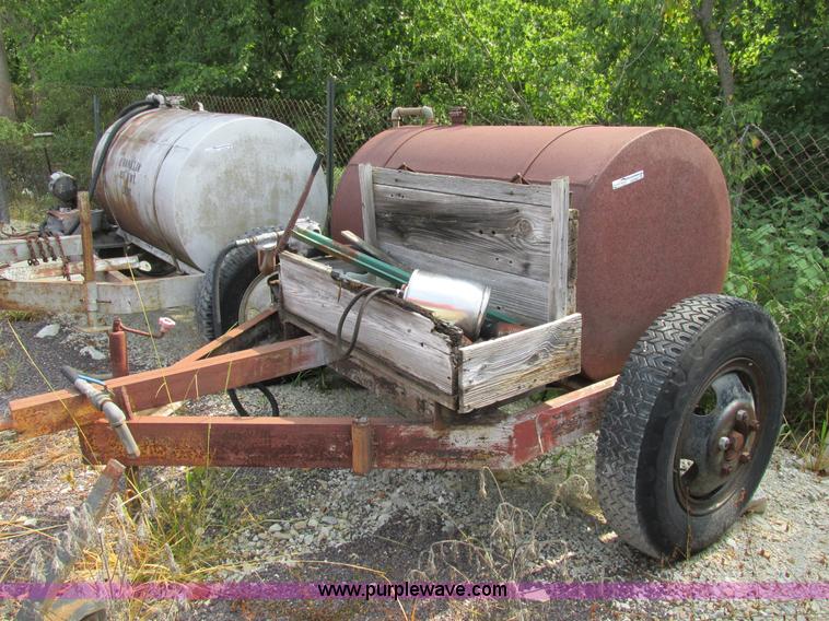image for item AW9942 Shop built off road 275 gallon fuel tank