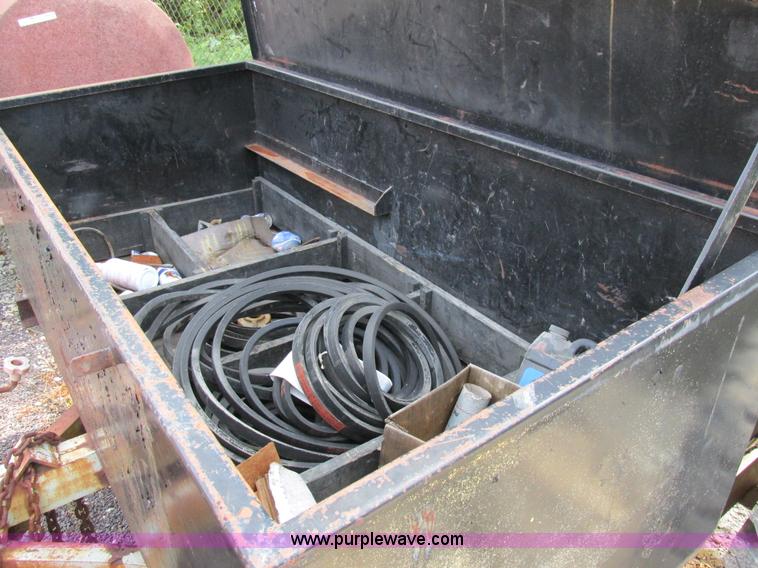 image for item AW9943 Shop built off road 275 gallon fuel buggy