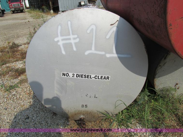 image for item AW9945 400 gallon fuel tank