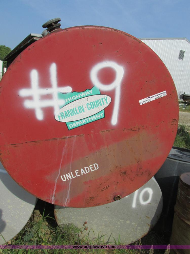 image for item AW9947 275 gallon fuel tank