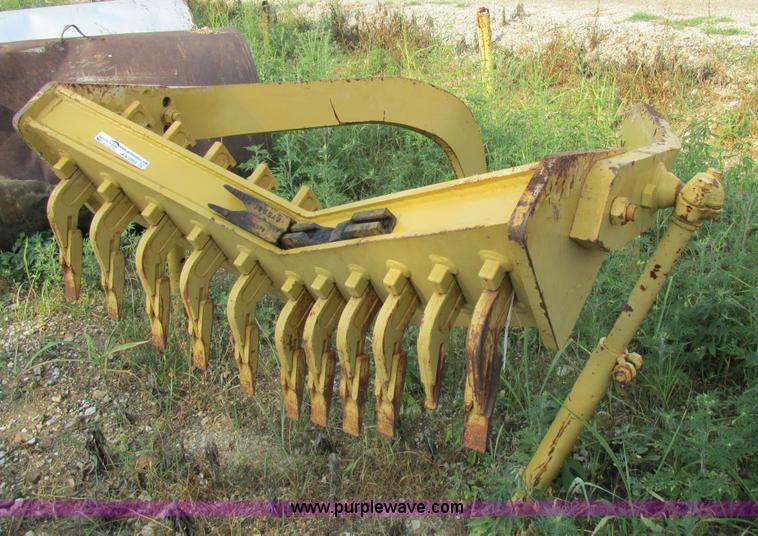 image for item AW9955 Letourneau RS678-536 ripper