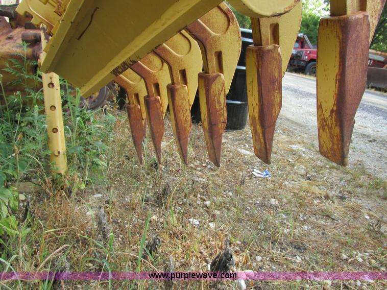 image for item AW9955 Letourneau RS678-536 ripper