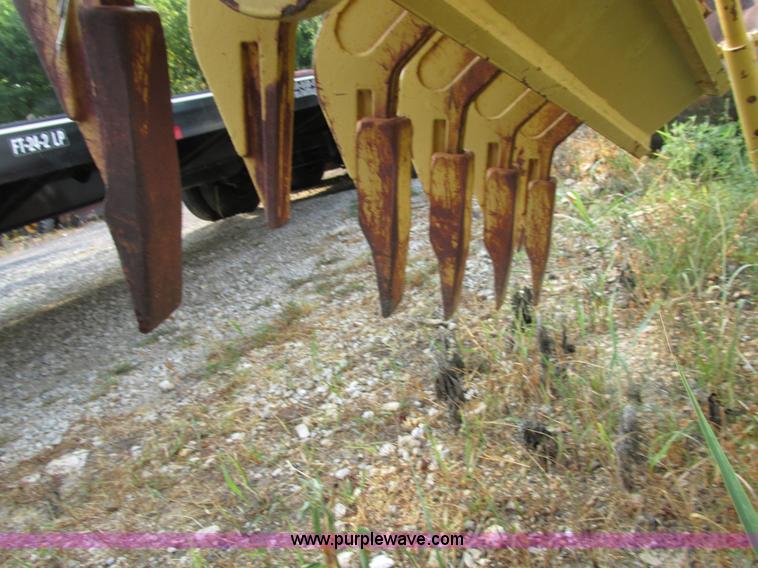 image for item AW9955 Letourneau RS678-536 ripper