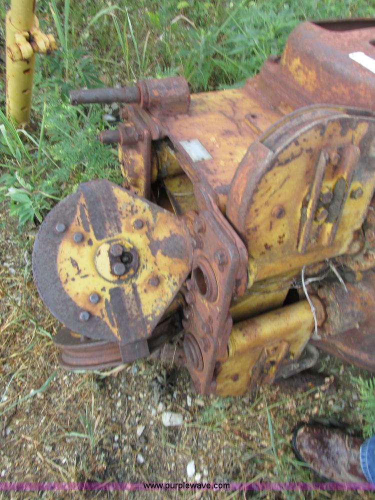 image for item AW9956 Caterpillar 25 double drum winch cable unit