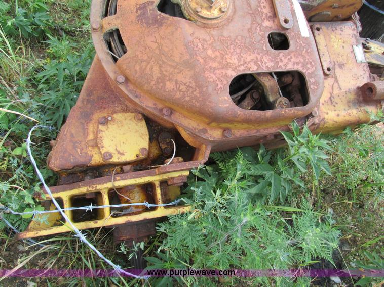 image for item AW9956 Caterpillar 25 double drum winch cable unit