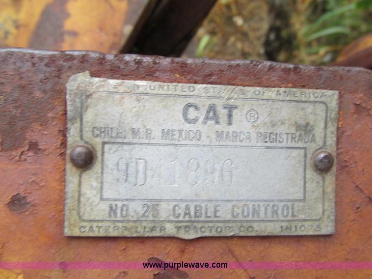 image for item AW9956 Caterpillar 25 double drum winch cable unit