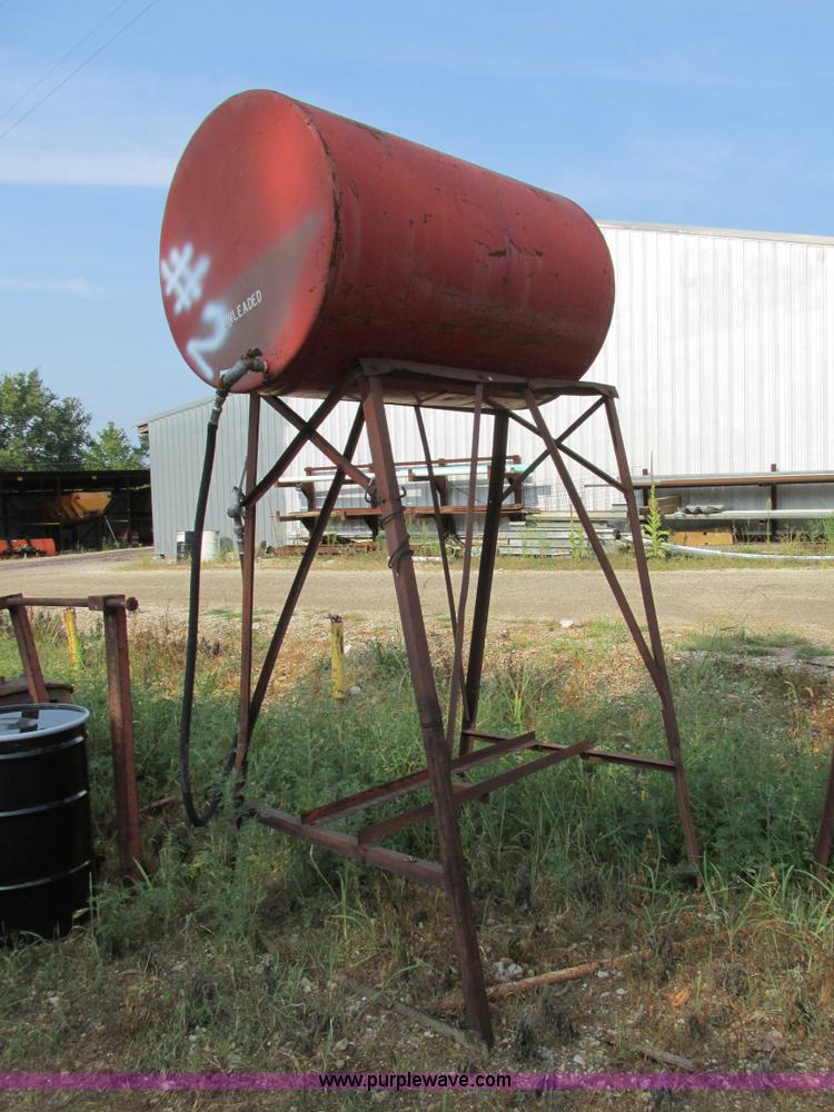 image for item AW9957 275 gallon fuel tank