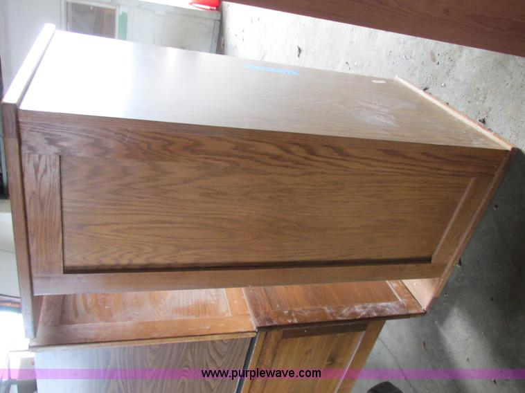 image for item AW9959 Assorted office equipment