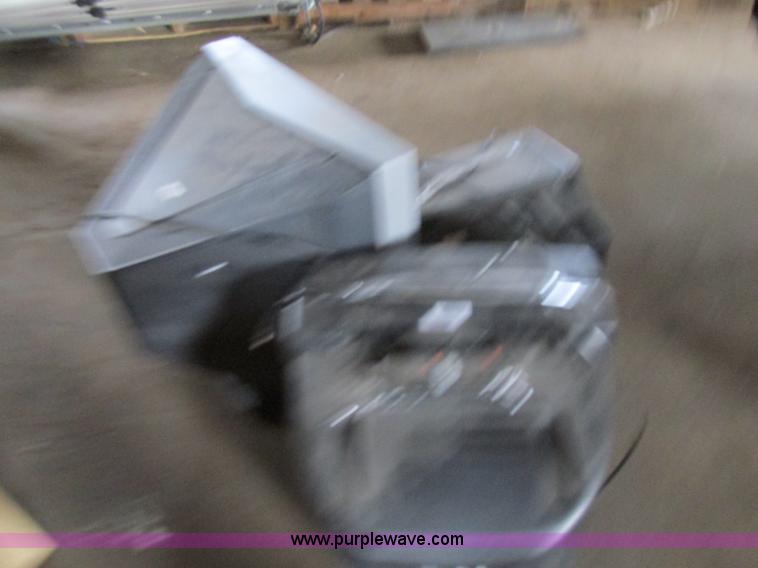 image for item AW9959 Assorted office equipment