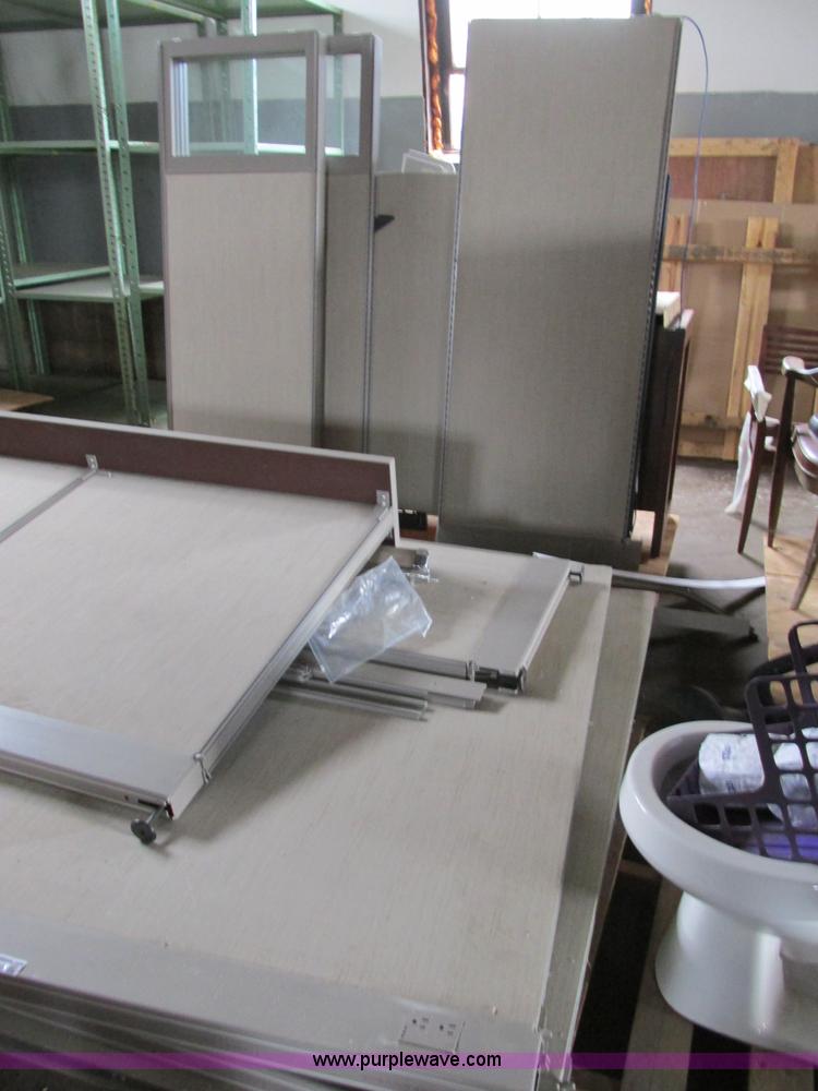 image for item AW9960 Office partitions and panels